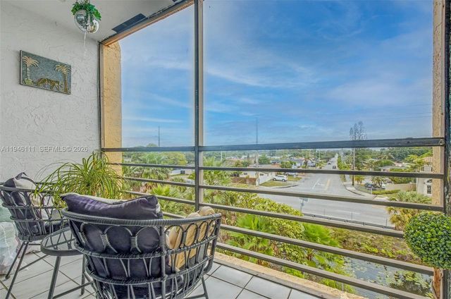 6831 W 14th Ct 403, Hialeah, FL 33014