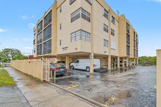 6831 W 14th Ct 403, Hialeah, FL 33014