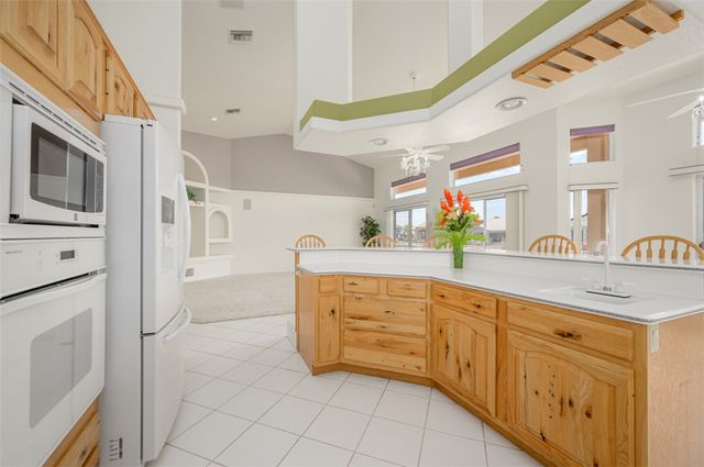 2020 E Los Lagos Drive, Fort Mohave, AZ 86426