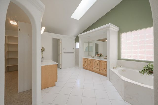 2020 E Los Lagos Drive, Fort Mohave, AZ 86426