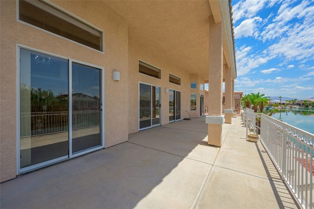 2020 E Los Lagos Drive, Fort Mohave, AZ 86426