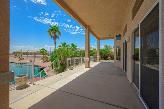 2020 E Los Lagos Drive, Fort Mohave, AZ 86426
