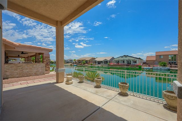 2020 E Los Lagos Drive, Fort Mohave, AZ 86426