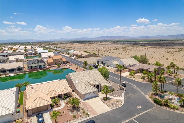 2020 E Los Lagos Drive, Fort Mohave, AZ 86426