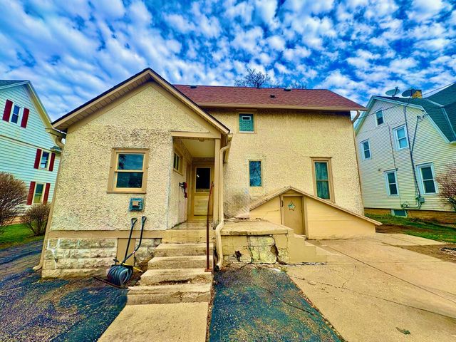 N88W17121 Main STREET, Menomonee Falls, WI 53051