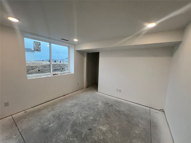 7019 Colpepper Drive, Cedar Rapids, IA 52404