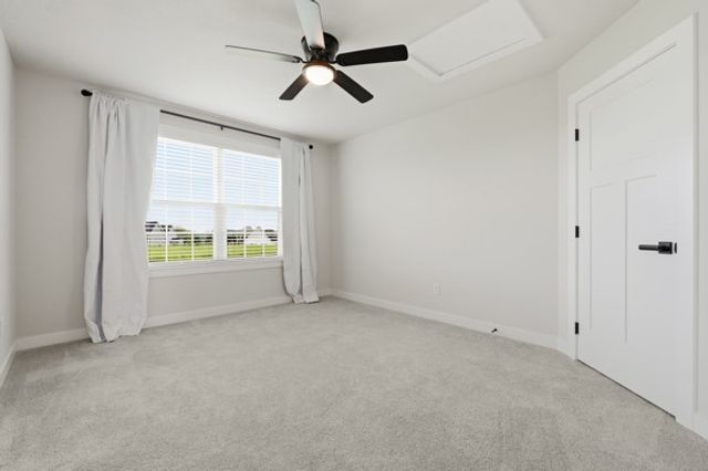 4042 Cross Creek Cir, Middlesex Twp, PA 16059