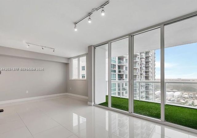 1871 S River Drive 1606, Miami, FL 33125