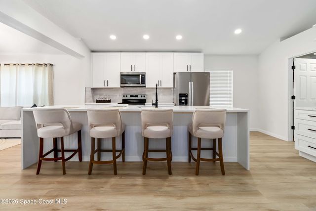 2161 Brookshire Circle, Melbourne, FL 32904