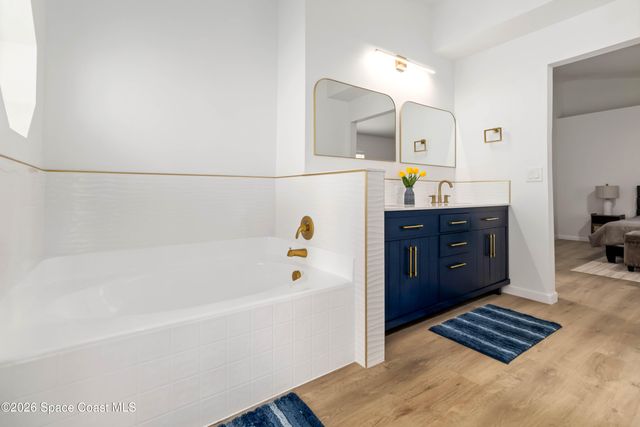 2161 Brookshire Circle, Melbourne, FL 32904