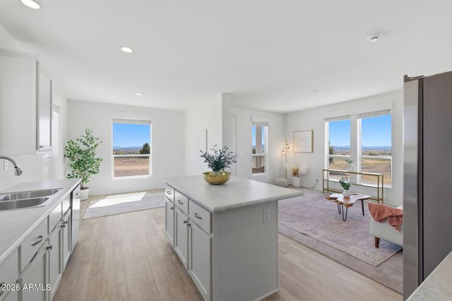 350 E PETERSON Road, Paulden, AZ 86334