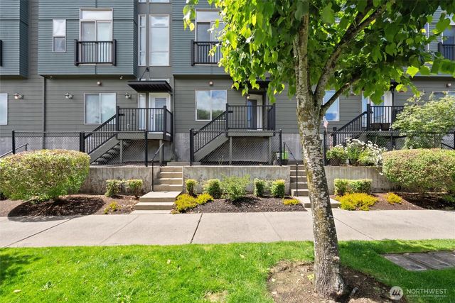 2136 S G Street, Tacoma, WA 98405