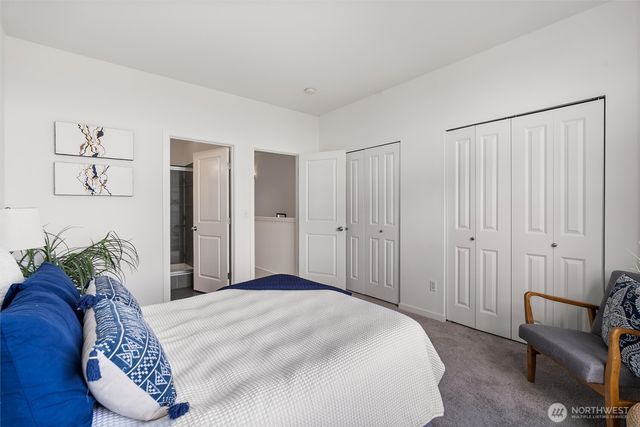 2136 S G Street, Tacoma, WA 98405
