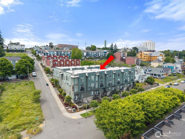2136 S G Street, Tacoma, WA 98405