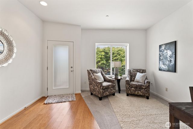 2136 S G Street, Tacoma, WA 98405