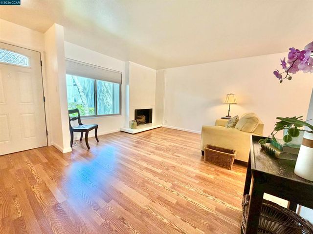 111 Ascot Ct C, Moraga, CA 94556