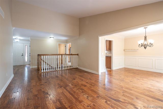 41654 Kenilworth Lane, Novi, MI 48377