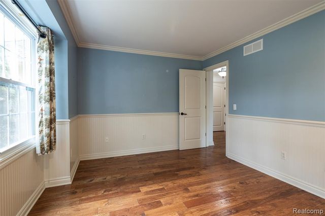 41654 Kenilworth Lane, Novi, MI 48377