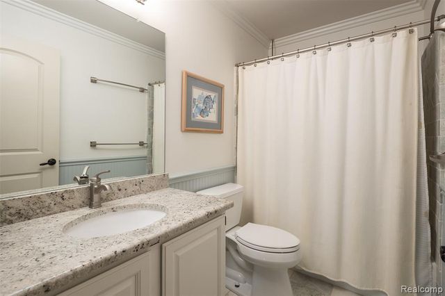 41654 Kenilworth Lane, Novi, MI 48377