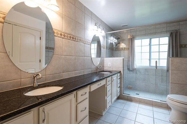 41654 Kenilworth Lane, Novi, MI 48377