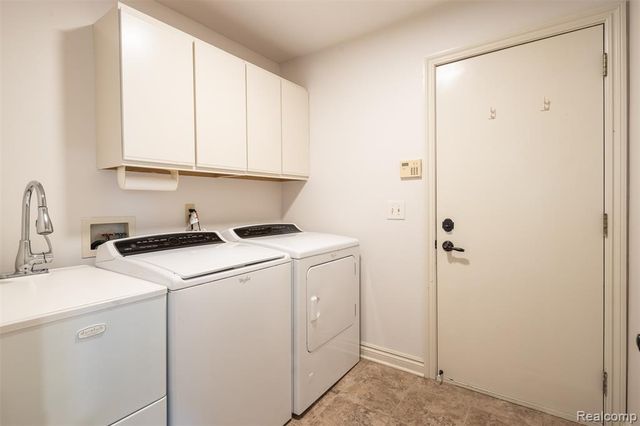 41654 Kenilworth Lane, Novi, MI 48377