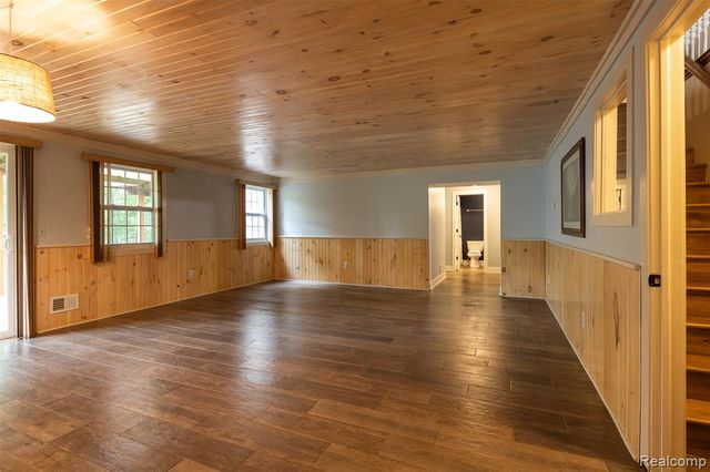 41654 Kenilworth Lane, Novi, MI 48377