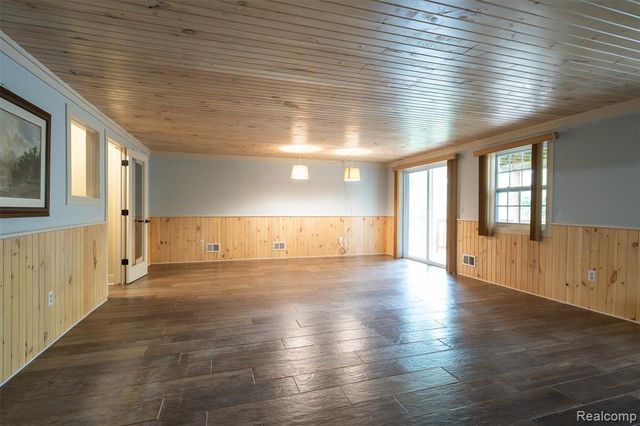 41654 Kenilworth Lane, Novi, MI 48377