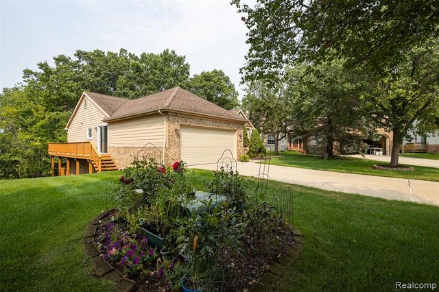 41654 Kenilworth Lane, Novi, MI 48377
