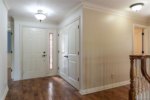 41654 Kenilworth Lane, Novi, MI 48377