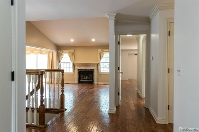 41654 Kenilworth Lane, Novi, MI 48377