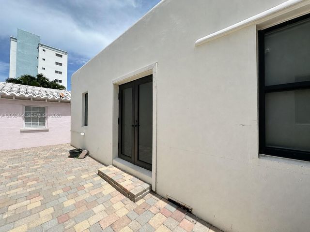 323 Fillmore St 10, Hollywood, FL 33019