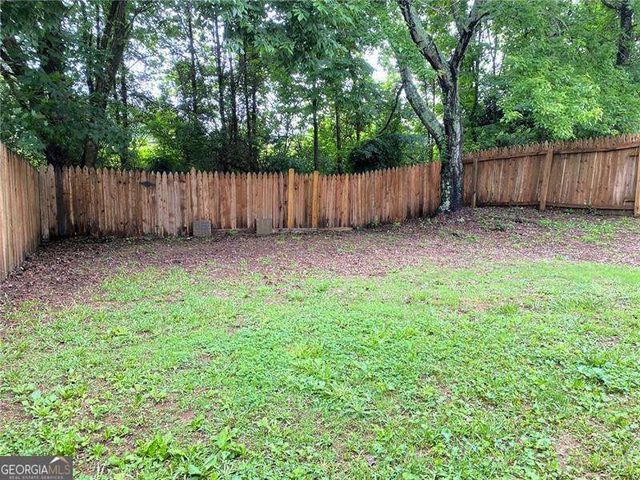 2668 Laurel Lane NW, Kennesaw, GA 30152