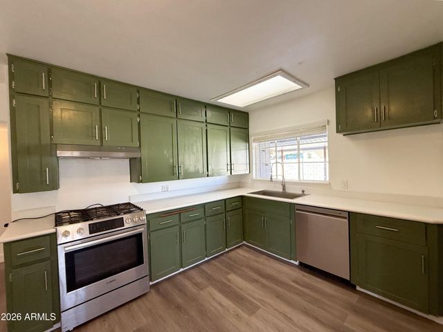 102 W 8th Place, Mesa, AZ 85201