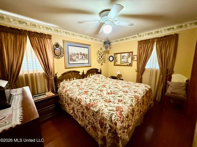 2155 Sherwood Place, Biloxi, MS 39531