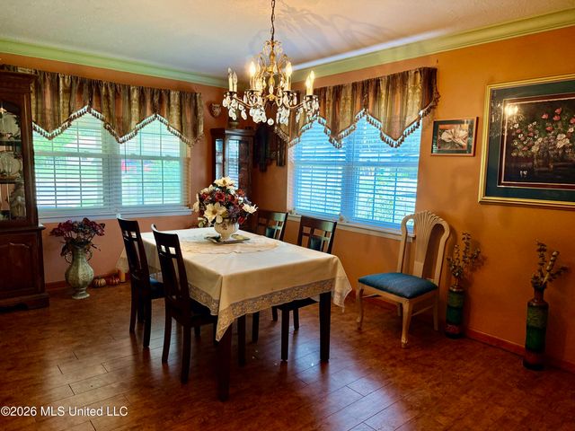 2155 Sherwood Place, Biloxi, MS 39531