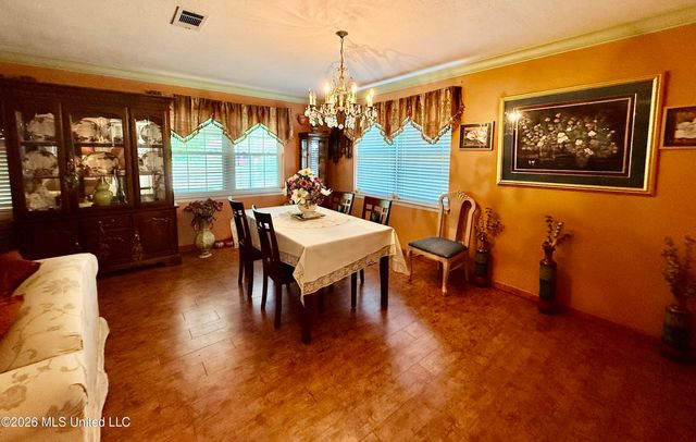 2155 Sherwood Place, Biloxi, MS 39531