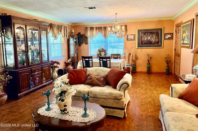 2155 Sherwood Place, Biloxi, MS 39531