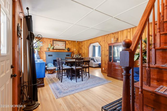 352 Anchor Avenue, Beachwood, NJ 08722