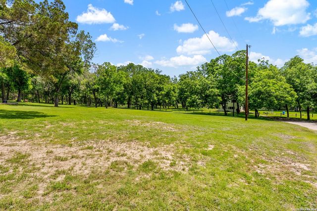 1242 ERVENDBERG AVE LOT 4, New Braunfels, TX 78130