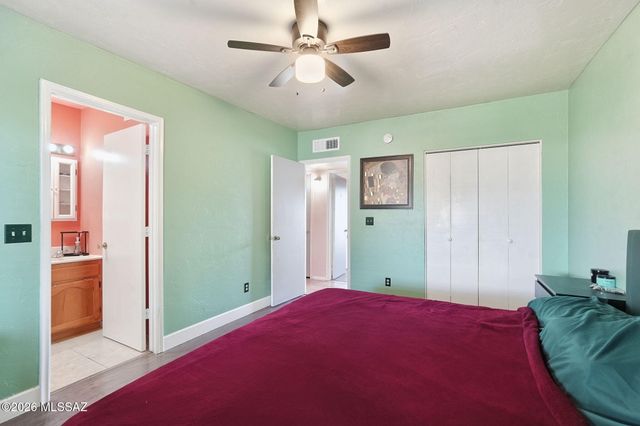 3725 E Shepherd Place, Tucson, AZ 85713
