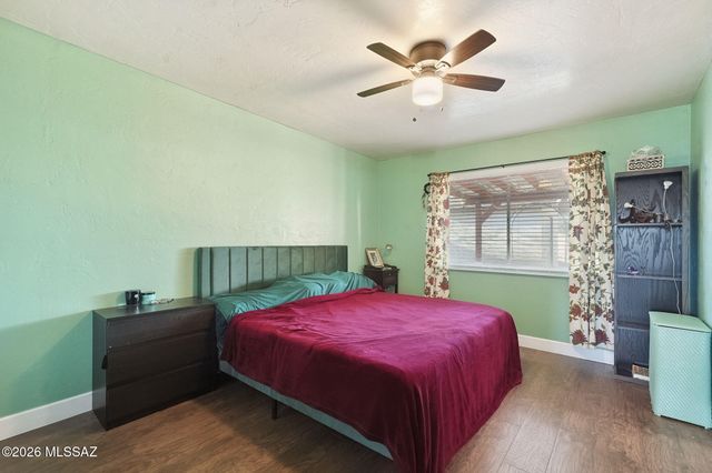3725 E Shepherd Place, Tucson, AZ 85713