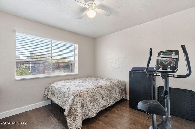 3725 E Shepherd Place, Tucson, AZ 85713