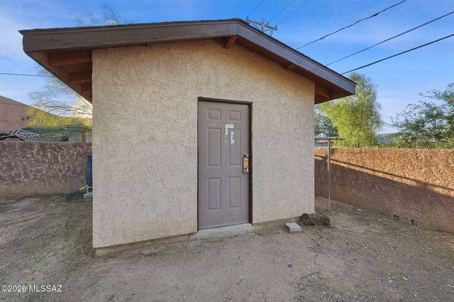 3725 E Shepherd Place, Tucson, AZ 85713