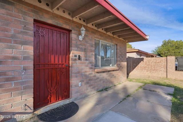 3725 E Shepherd Place, Tucson, AZ 85713