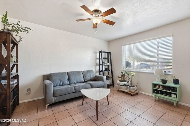 3725 E Shepherd Place, Tucson, AZ 85713