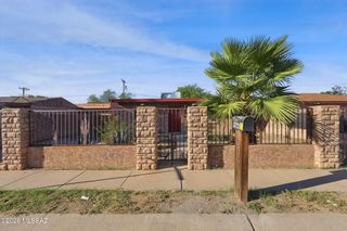 3725 E Shepherd Place, Tucson, AZ 85713