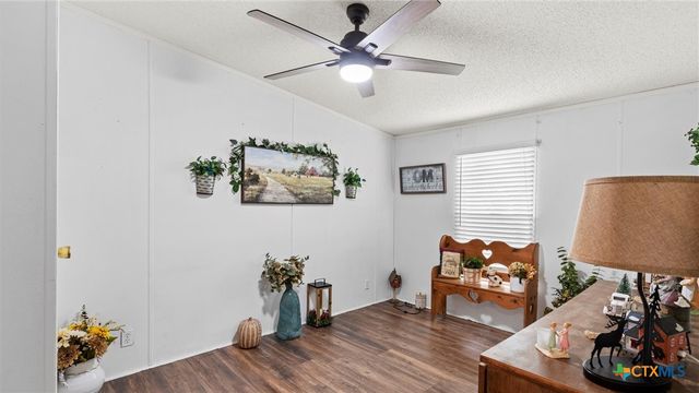 1656 NW Pecan Drive, Mcqueeney, TX 78123