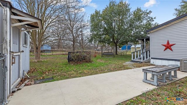 1656 NW Pecan Drive, Mcqueeney, TX 78123