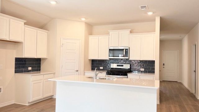 2012 Willow Drift Street, Celina, TX 75009