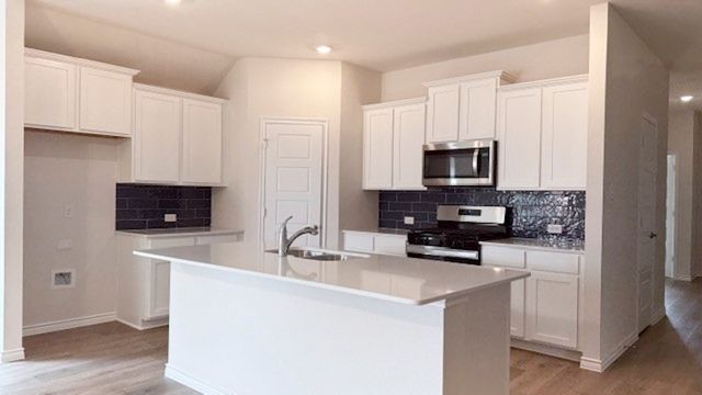 2012 Willow Drift Street, Celina, TX 75009